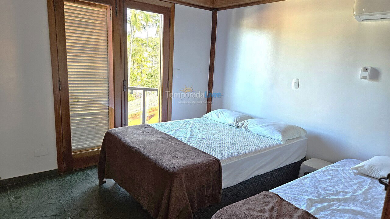 Casa para alquiler de vacaciones em Ubatuba (Praia do Tenório)