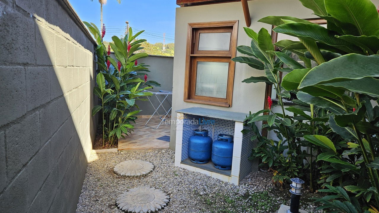 Casa para alquiler de vacaciones em Ubatuba (Praia do Tenório)