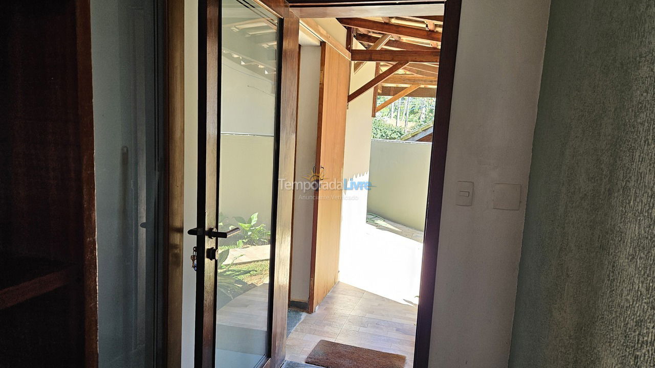 Casa para alquiler de vacaciones em Ubatuba (Praia do Tenório)