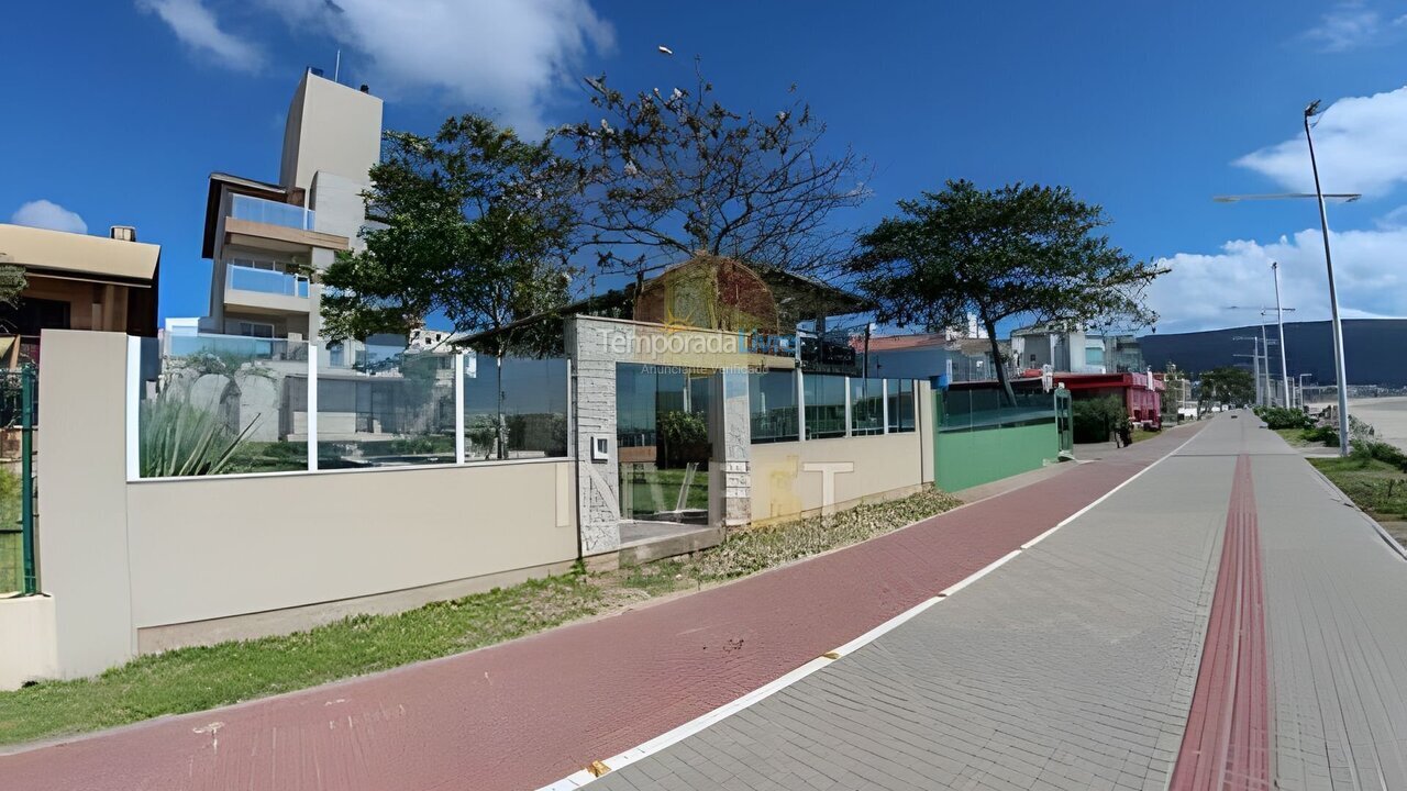 Apartamento para alquiler de vacaciones em Bombinhas (Praia de Bombas)