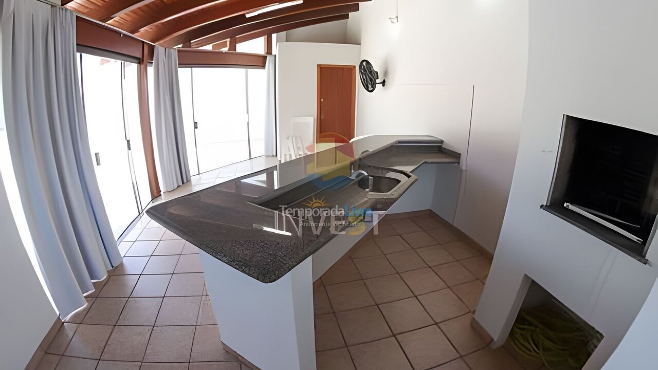 Apartment for vacation rental in Bombinhas (Praia de Bombas)