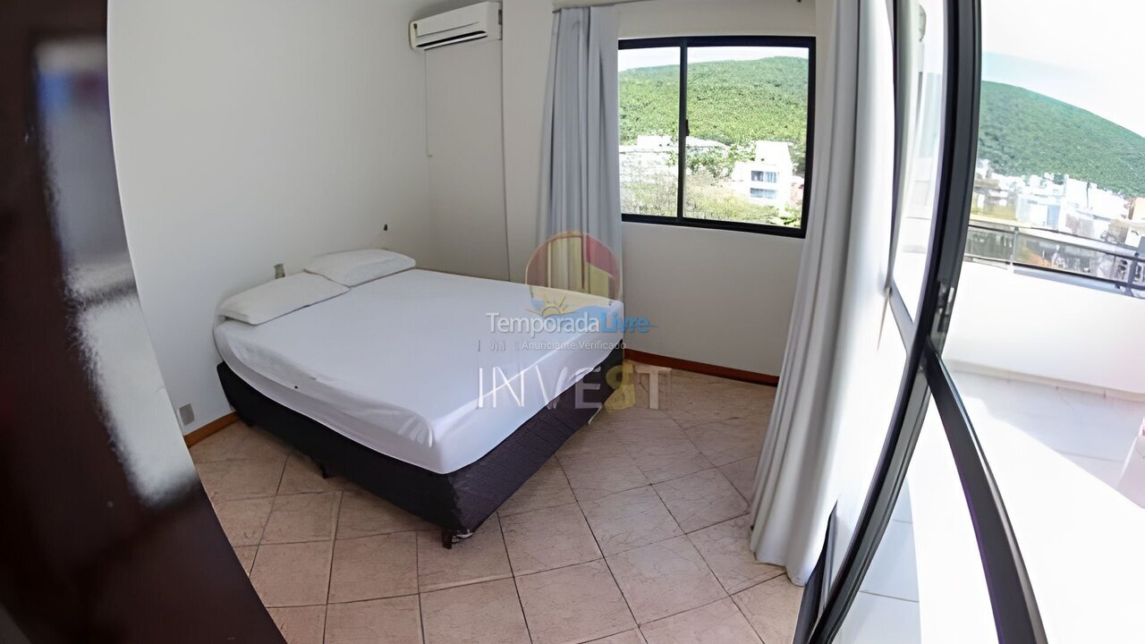 Apartment for vacation rental in Bombinhas (Praia de Bombas)