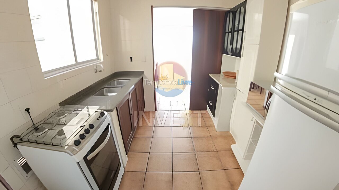 Apartamento para aluguel de temporada em Bombinhas (Praia de Bombas)