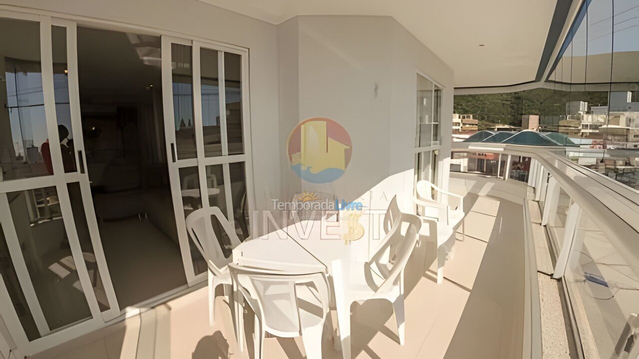 Apartment for vacation rental in Bombinhas (Praia de Bombas)