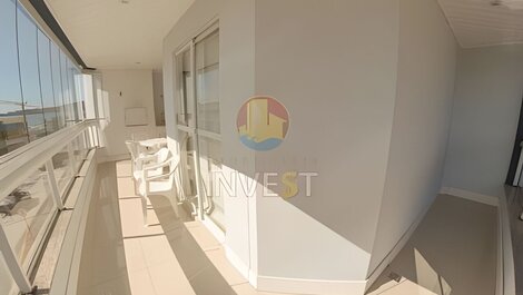 Apartment for rent 3 bedrooms main avenue of Bombas