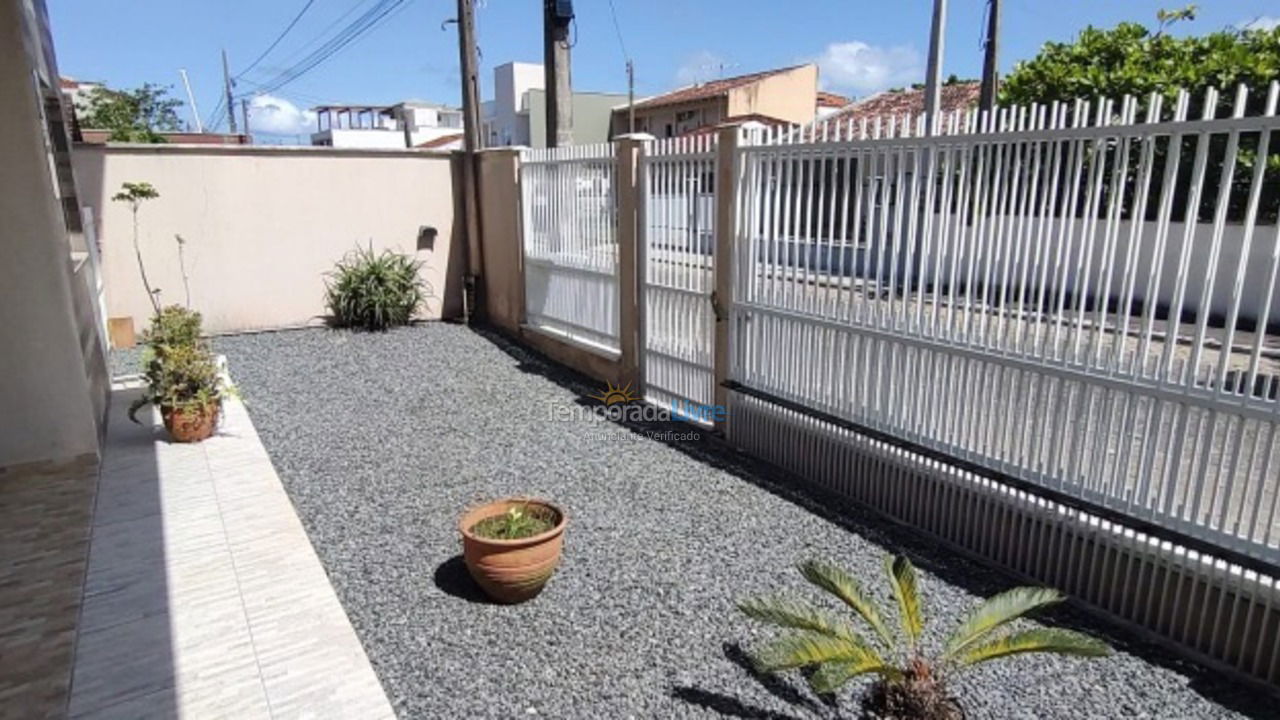 Casa para alquiler de vacaciones em São Francisco do Sul (Enseada)