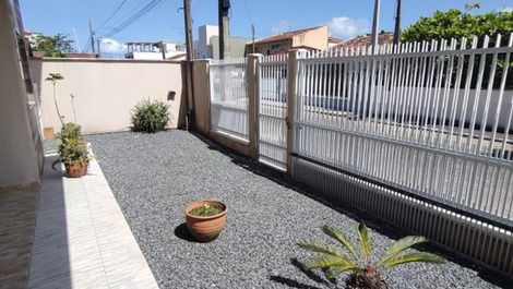 Excellent townhouse with swimming pool, snooker, 2 bedrooms with AC