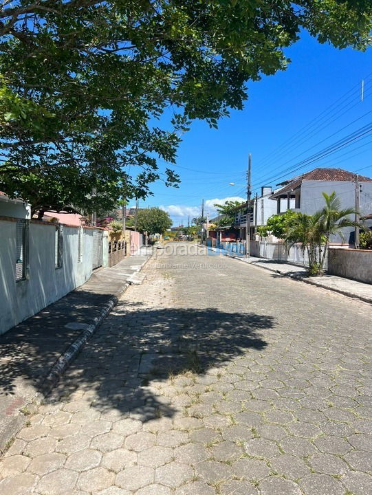 Casa para alquiler de vacaciones em São Francisco do Sul (Enseada)