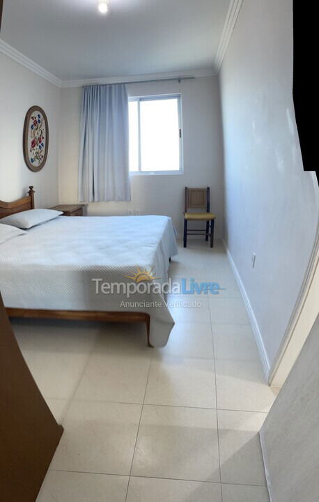 Apartment for vacation rental in Itapema (Meia Praia)