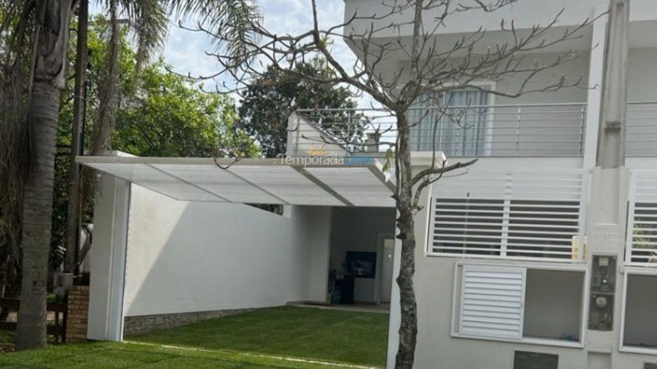 Casa para alquiler de vacaciones em Bombinhas (Mariscal)