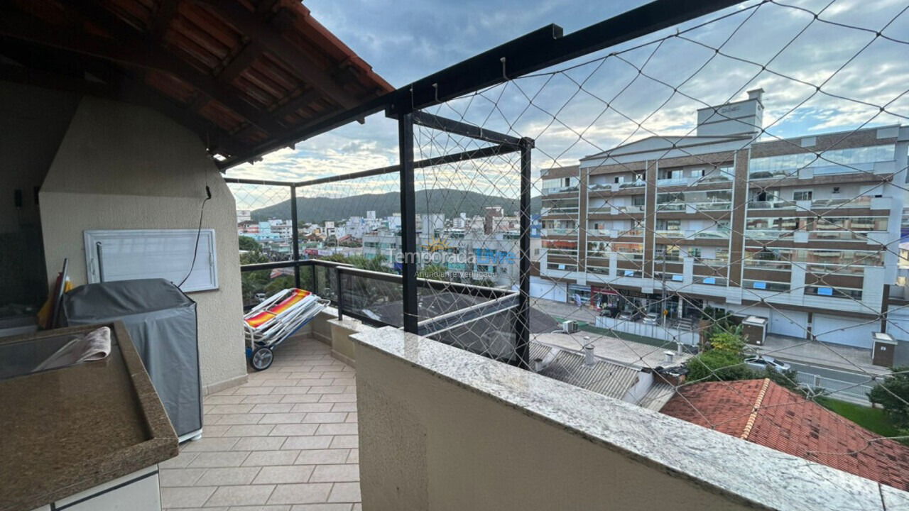 Apartamento para aluguel de temporada em Bombinhas (Praia de Bombas)