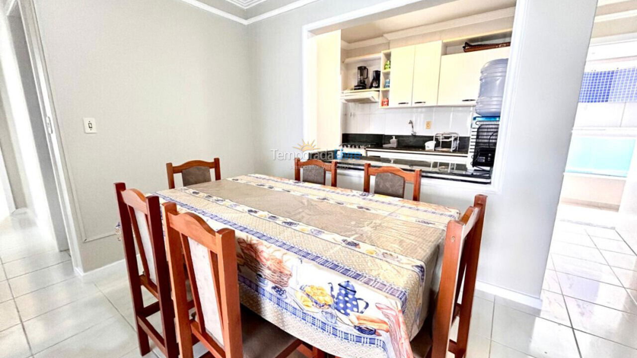 Apartment for vacation rental in Bombinhas (Praia de Bombas)