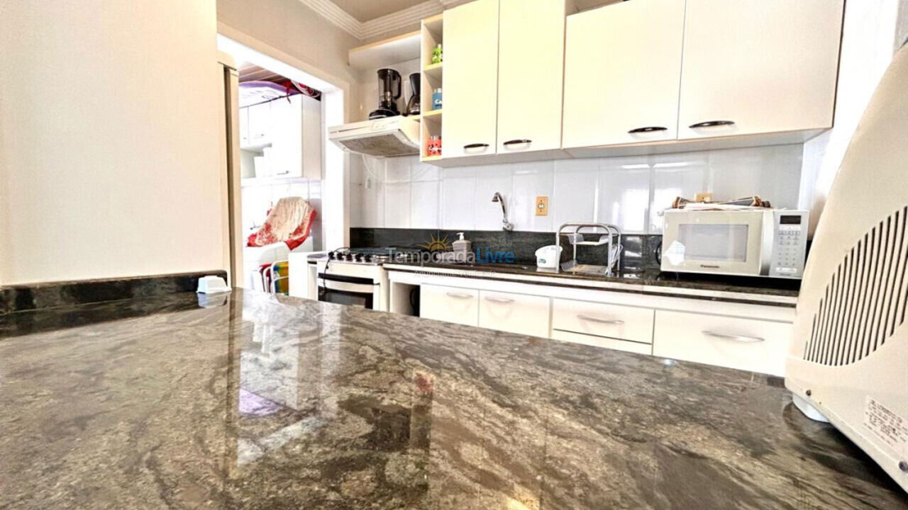 Apartment for vacation rental in Bombinhas (Praia de Bombas)
