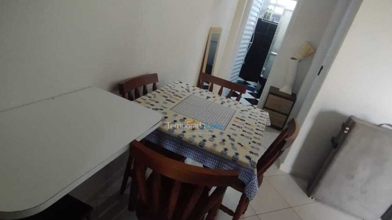 Casa para alquiler de vacaciones em Caraguatatuba (Massaguaçu)