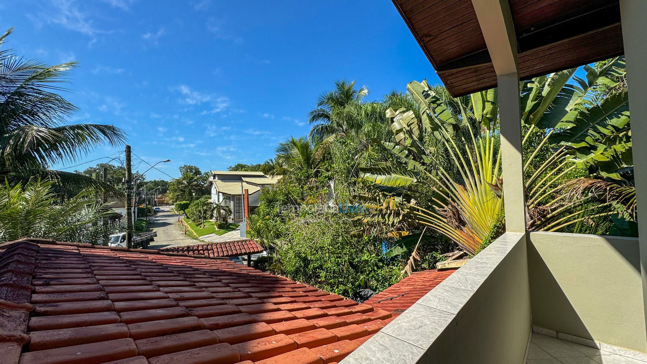 Casa para alquiler de vacaciones em Bertioga (Praia de Guaratuba)