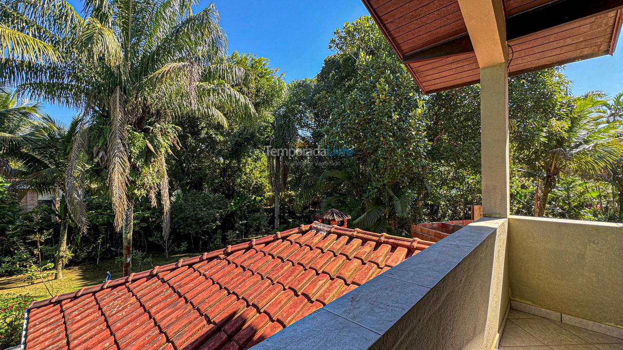 Casa para aluguel de temporada em Bertioga (Praia de Guaratuba)