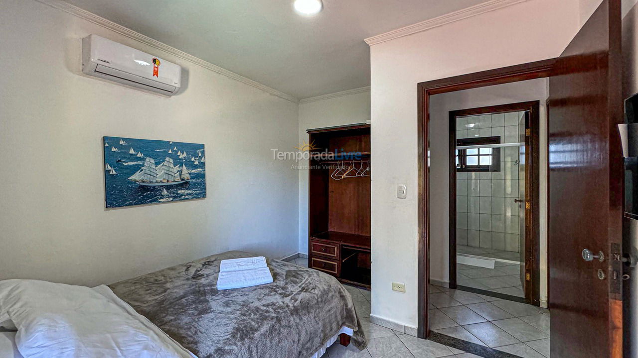 House for vacation rental in Bertioga (Praia de Guaratuba)