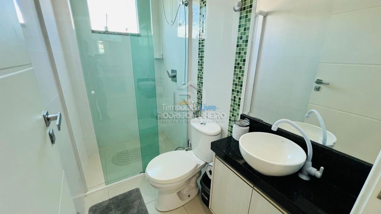 Apartamento para alquiler de vacaciones em Bombinhas (Praia de Bombas)