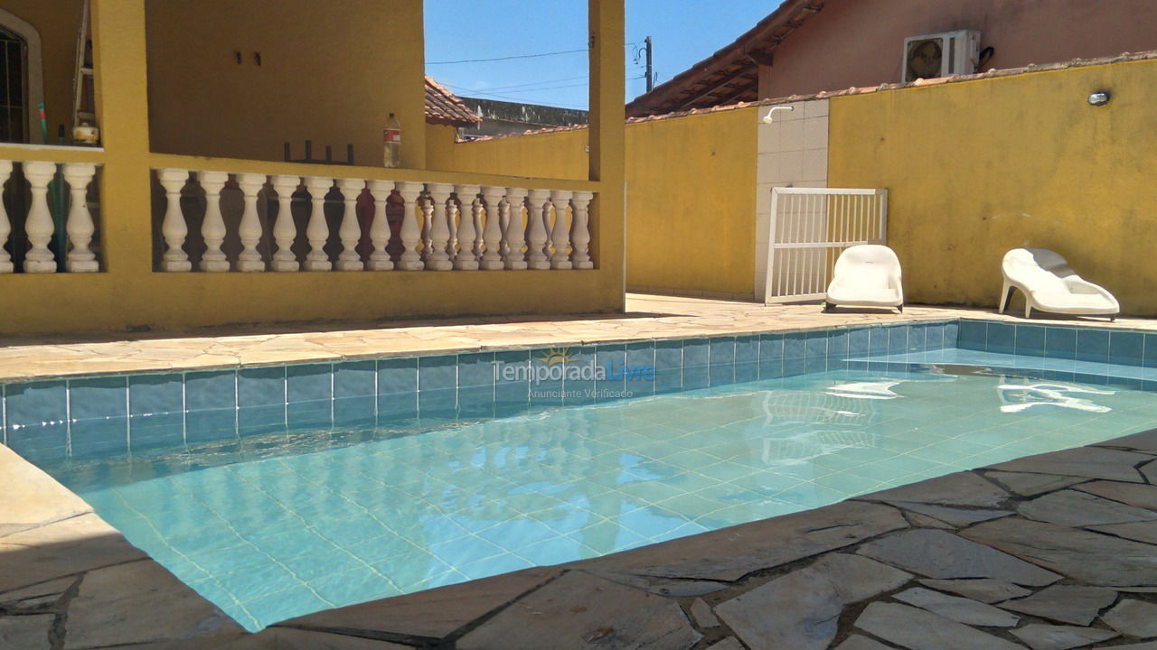 Casa para aluguel de temporada em Itanhaém (Balneário Gaivotas)