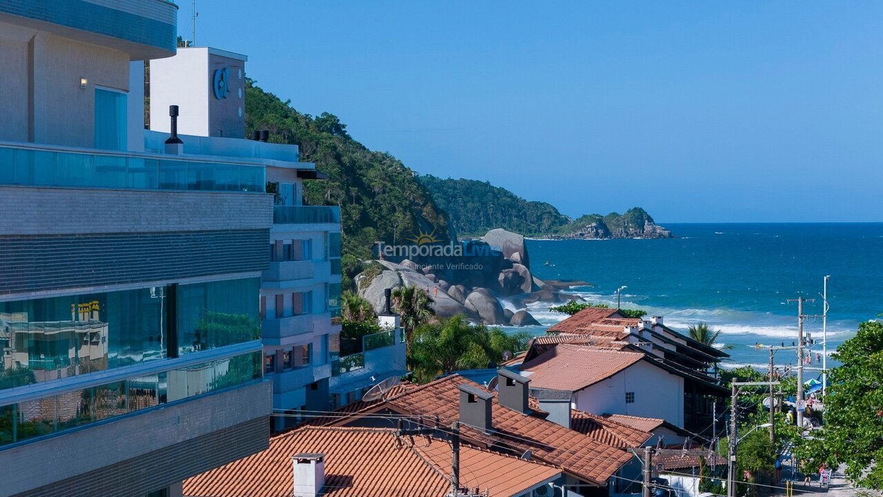 Chácara / sítio para aluguel de temporada em Bombinhas (Praia de Bombas)