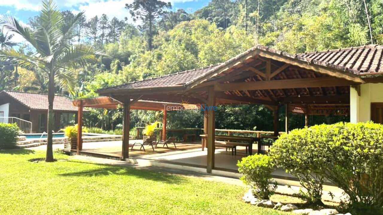 Granja para alquiler de vacaciones em São Lourenço da Serra (Sitio)