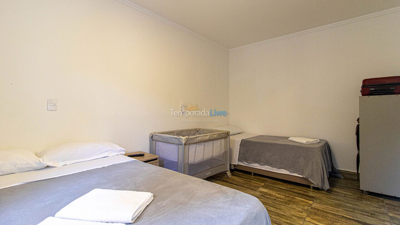 Apartamento para alquiler de vacaciones em Bertioga (Praia de Guaratuba)