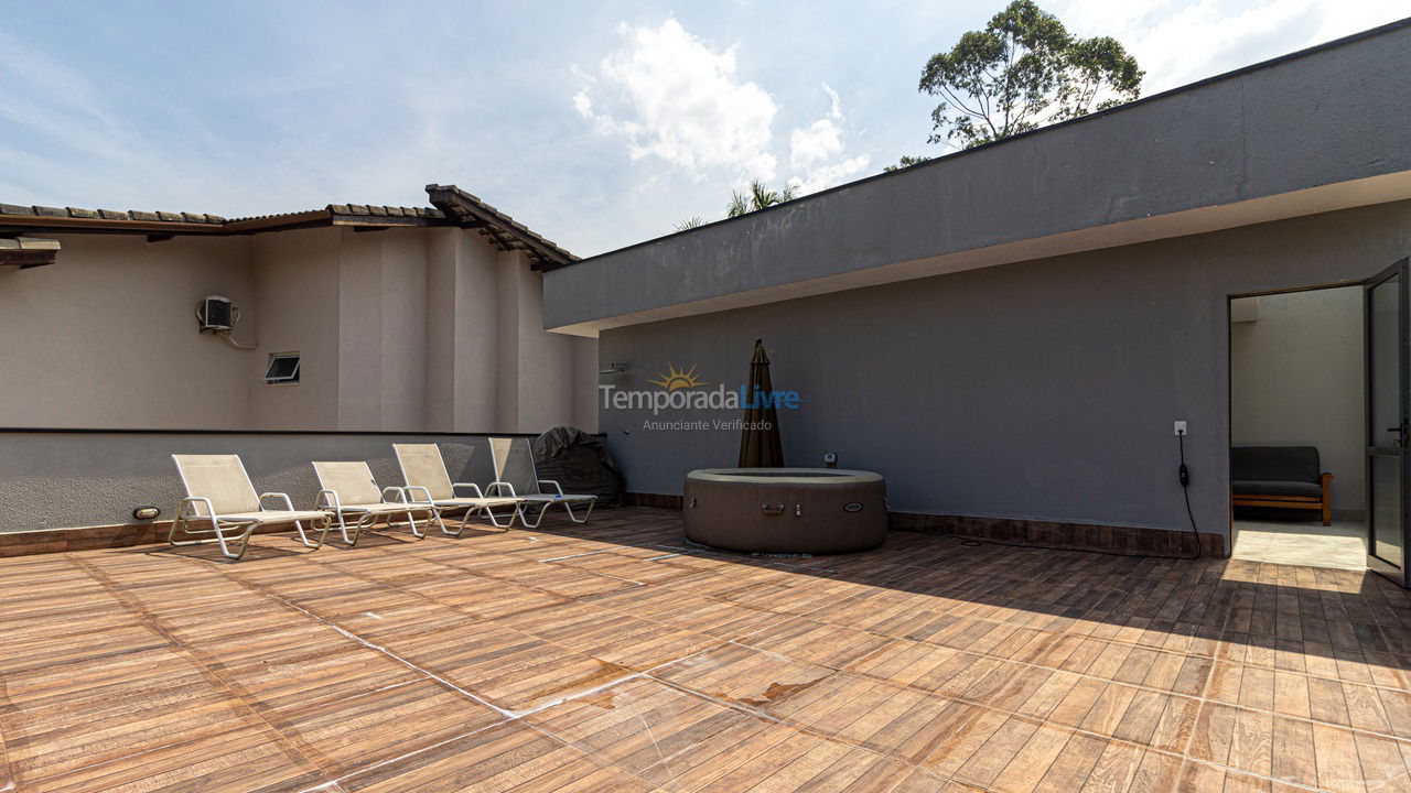 Casa para aluguel de temporada em Bertioga (Praia de Guaratuba)