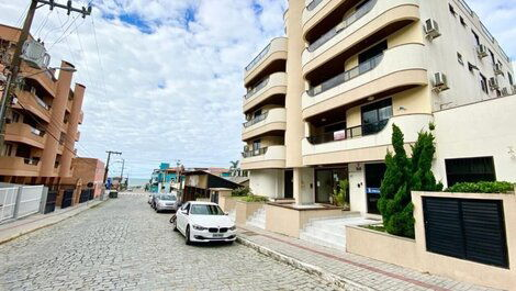 299 - Excellent apartment with 03 bedrooms, 100m from Bombas beach