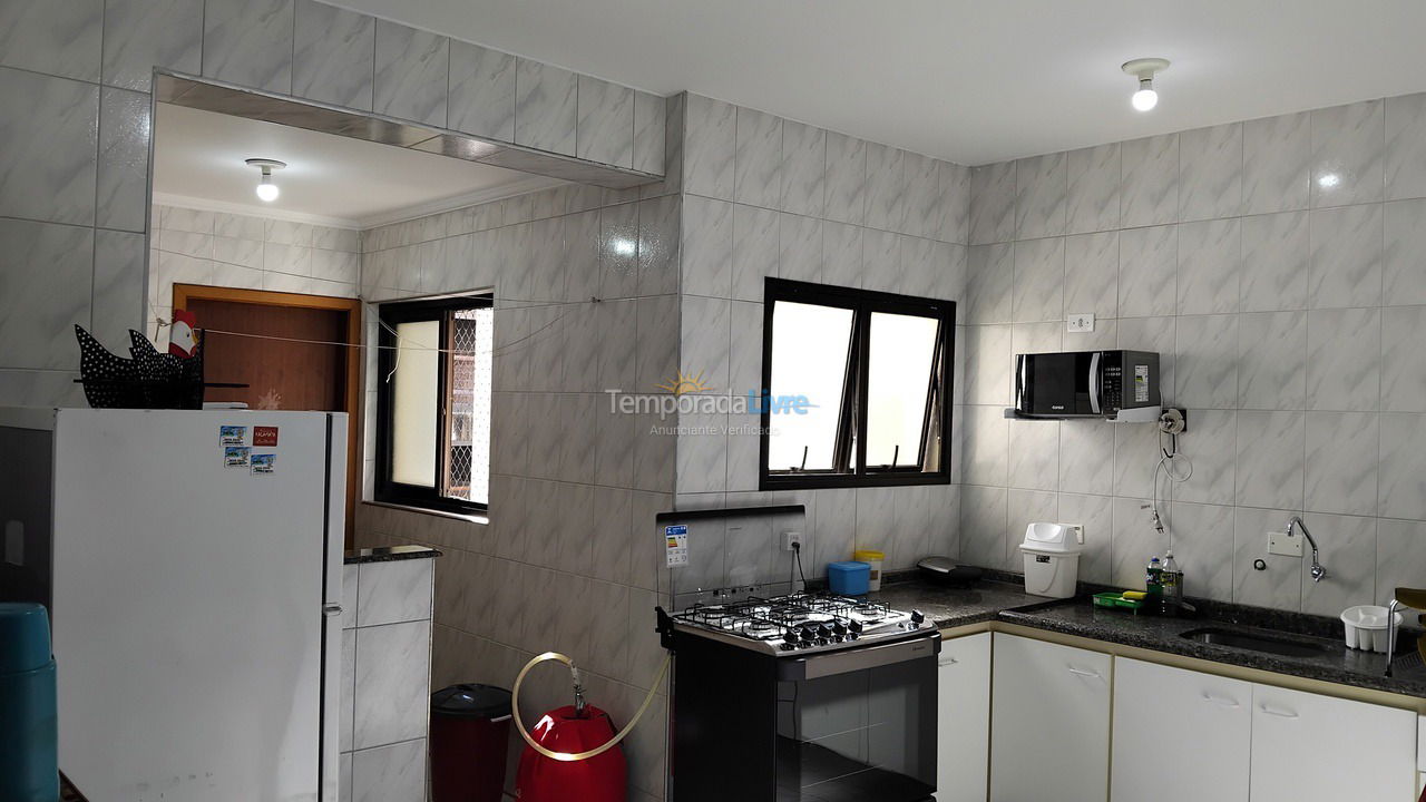 Apartamento para aluguel de temporada em Ubatuba (Praia Grande)