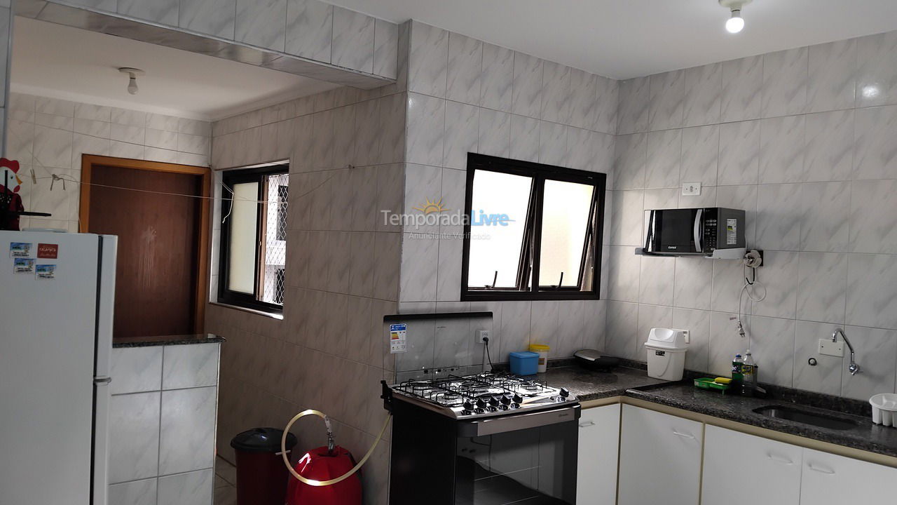 Apartamento para aluguel de temporada em Ubatuba (Praia Grande)