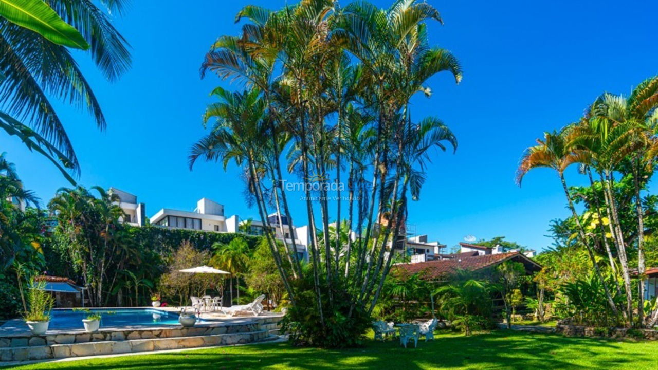 Casa para alquiler de vacaciones em São Sebastião (Camburi)