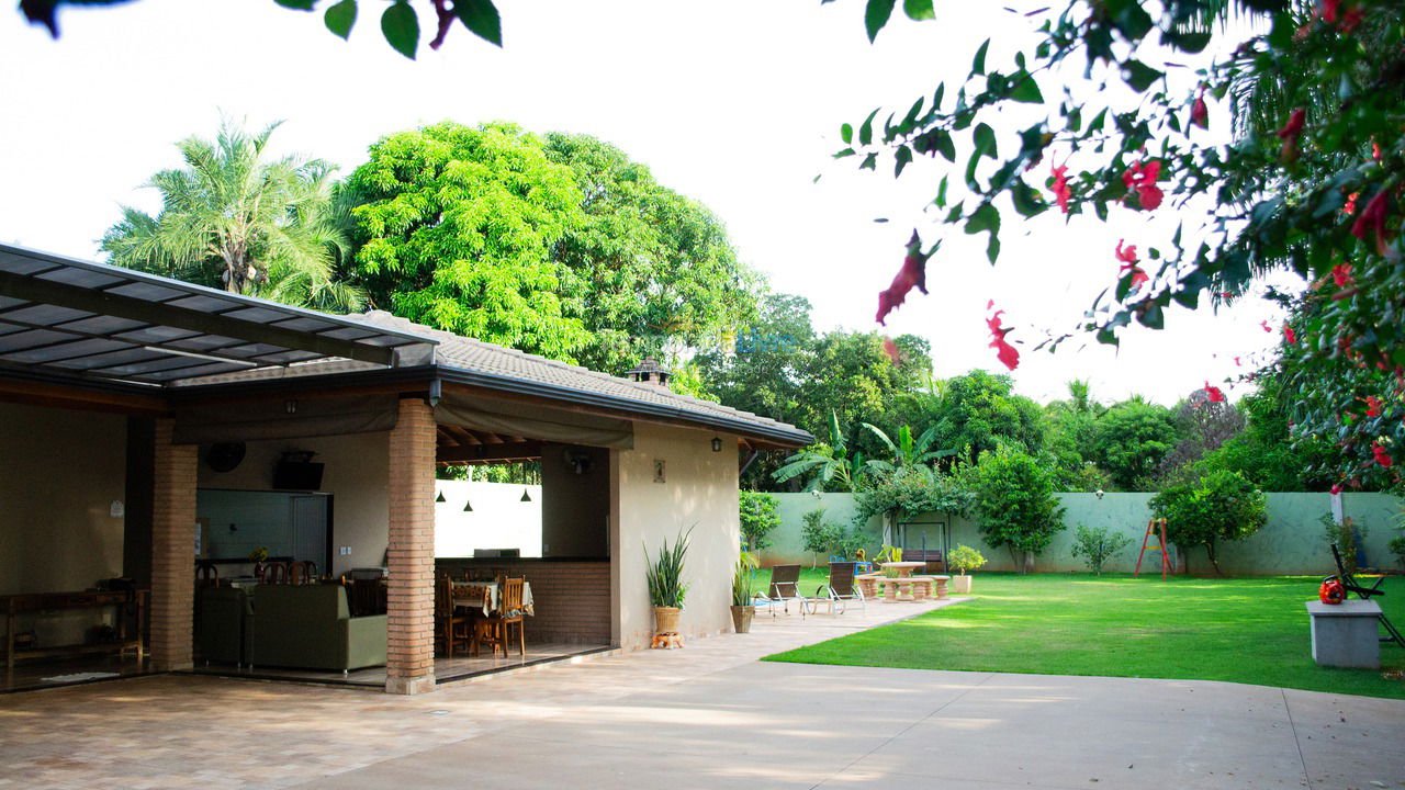 Casa para alquiler de vacaciones em Olímpia (Thermas Dos Laranjais)