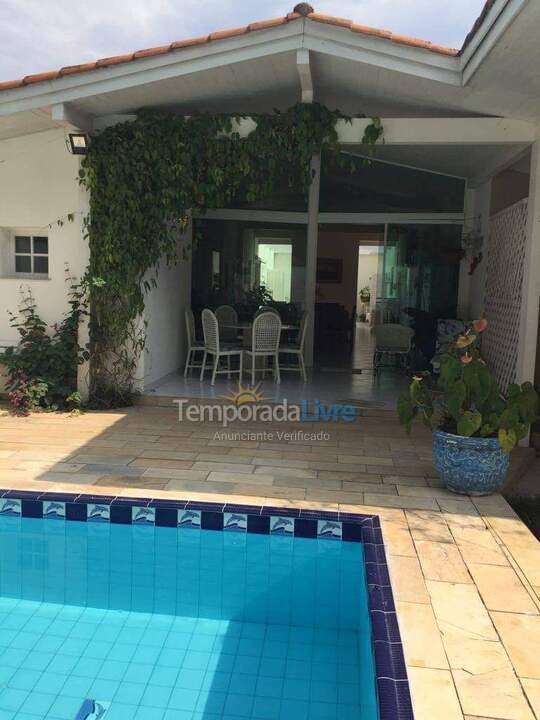 Casa para alquiler de vacaciones em Guarujá (Enseada)