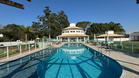 Piscina compartilhada