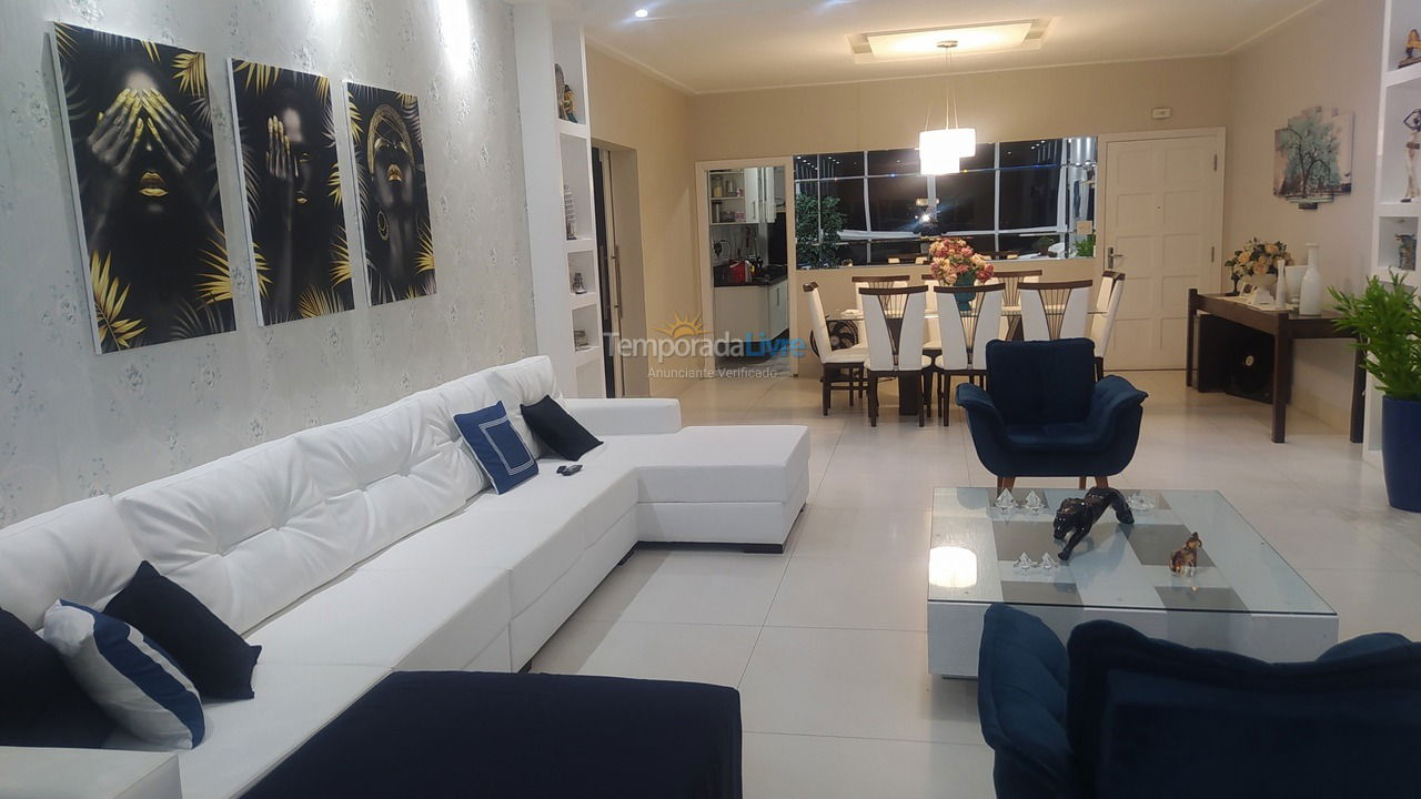 Apartamento para alquiler de vacaciones em Guarujá (Pitangueiras)