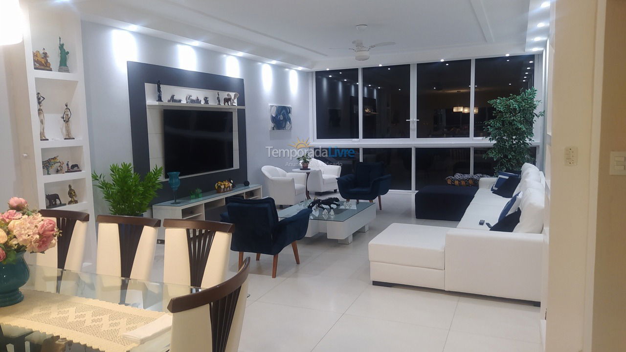 Apartamento para alquiler de vacaciones em Guarujá (Pitangueiras)