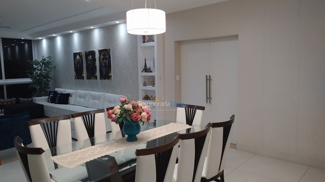 Apartamento para alquiler de vacaciones em Guarujá (Pitangueiras)