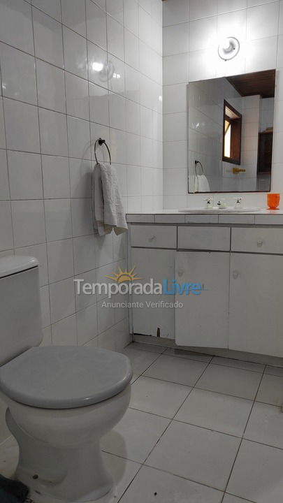 Casa para aluguel de temporada em Florianopolis (Canasvieiras)