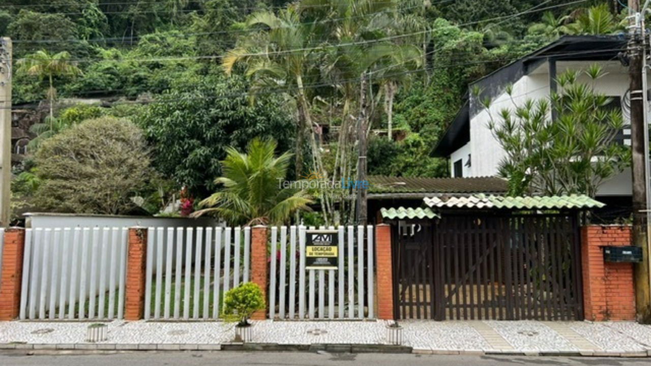 Casa para alquiler de vacaciones em São Francisco do Sul (Enseada)