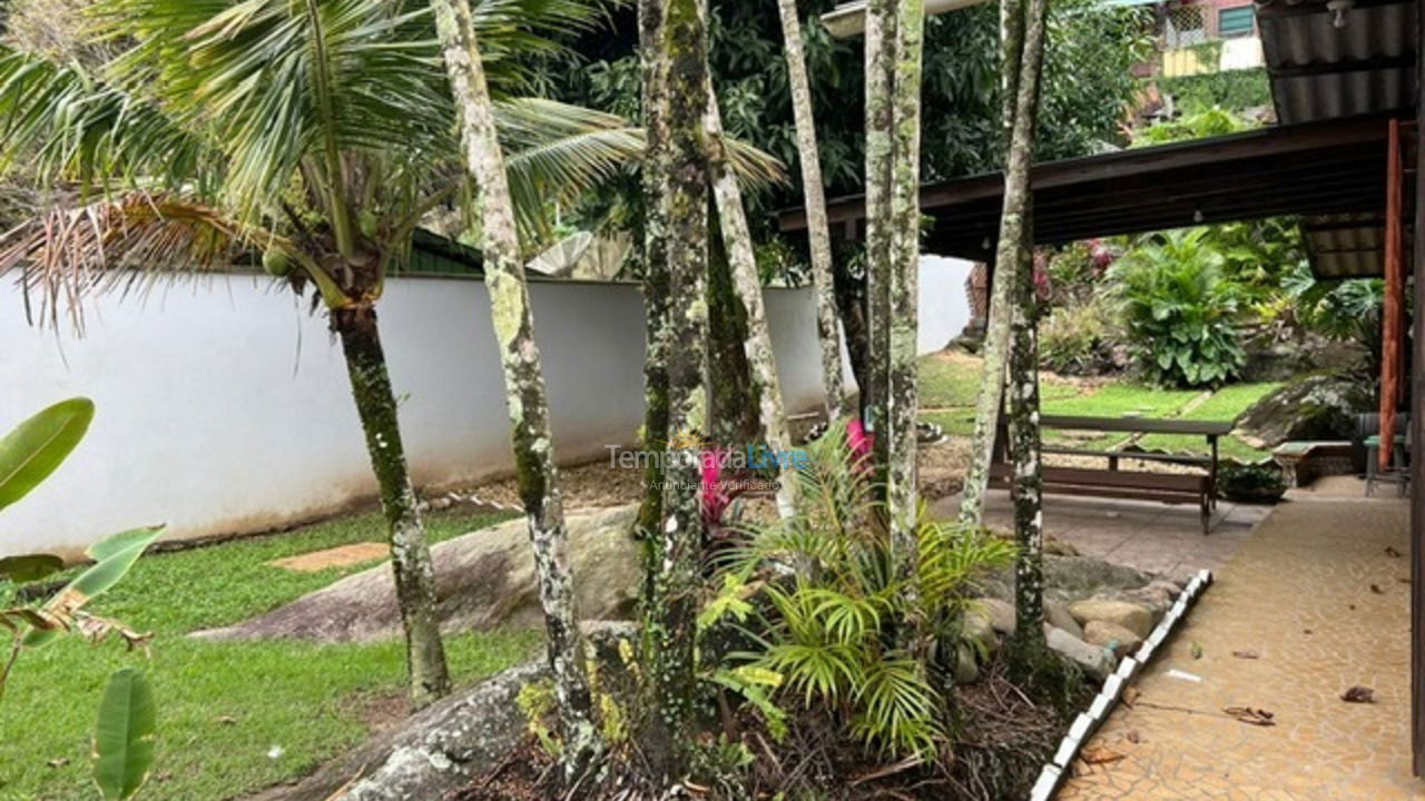 Casa para aluguel de temporada em São Francisco do Sul (Enseada)