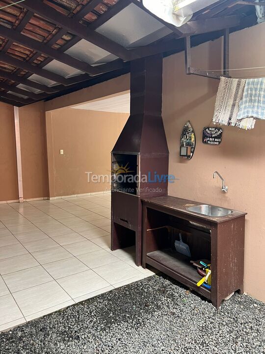 House for vacation rental in São Francisco do Sul (Enseada)