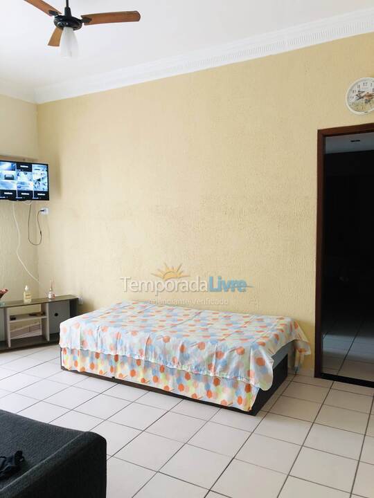 Apartamento para aluguel de temporada em Praia Grande (Canto do Forte)