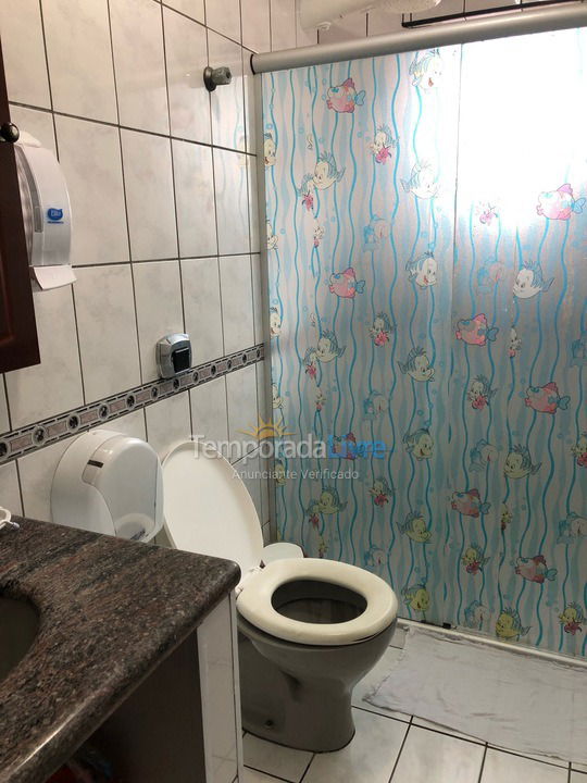 Apartamento para aluguel de temporada em Praia Grande (Canto do Forte)