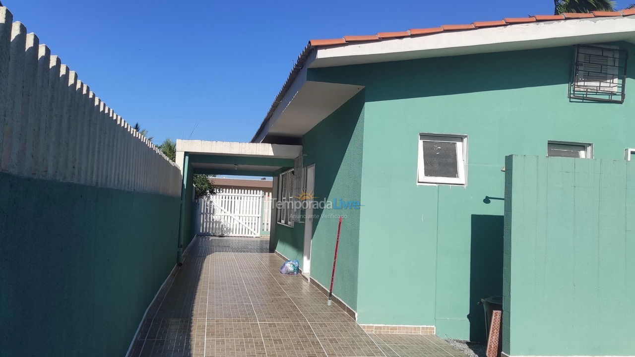 House for vacation rental in Pontal do Paraná (Praia de Leste)