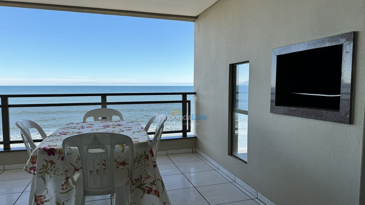 Apartment for vacation rental in Itapema (Meia Praia)