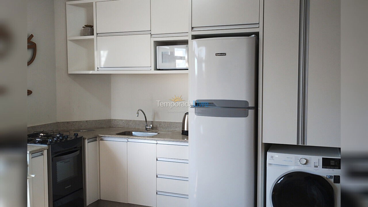 Apartamento para aluguel de temporada em Florianopolis (Canasvieiras)