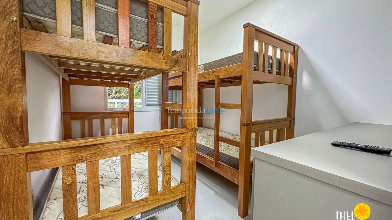 Apartamento para aluguel de temporada em Ubatuba (Praia Grande)