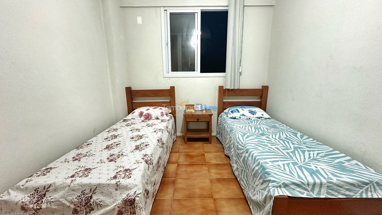 Apartamento para aluguel de temporada em Guarapari (Praia do Morro)