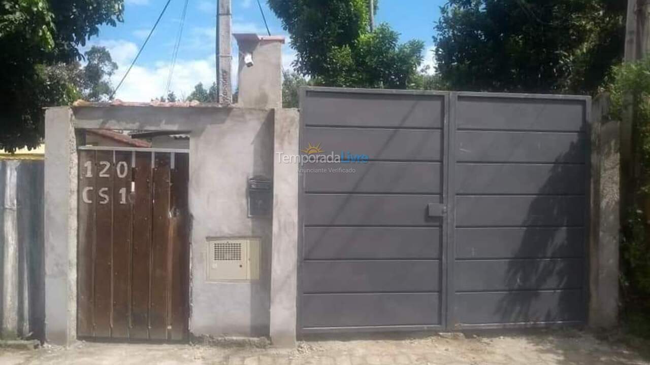 Casa para aluguel de temporada em Ubatuba (Centro)