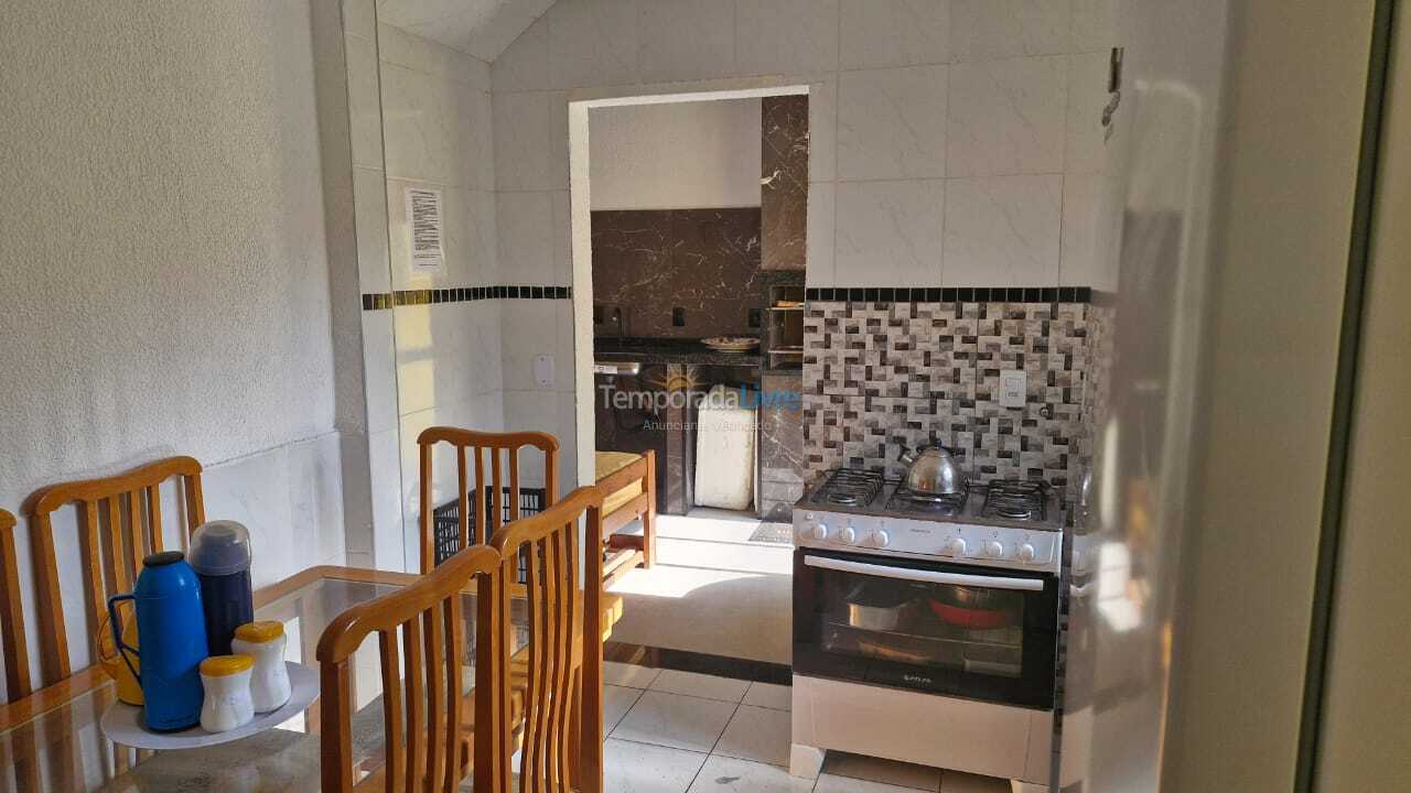 Casa para alquiler de vacaciones em Caraguatatuba (Prainha)